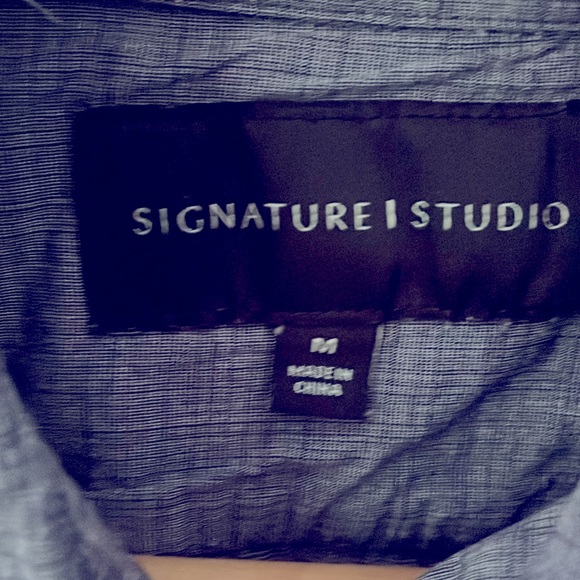 Medium Blue Signature Style Western Style Button Down Shirt - Picture 2 of 3